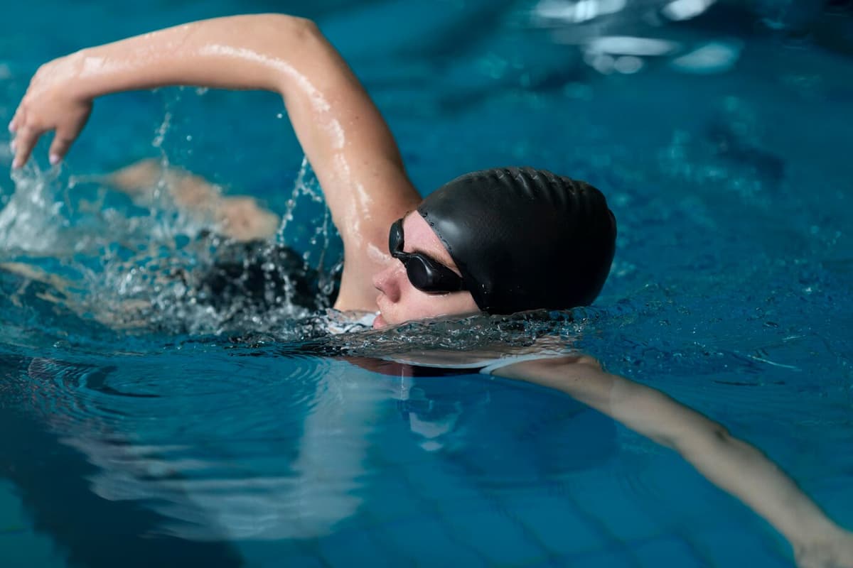 what are the benefits of swimming